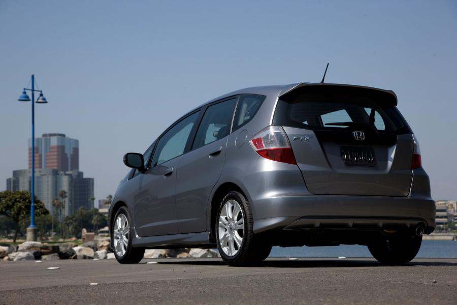  Honda Fit 2010 года  (фото 7 из 24)